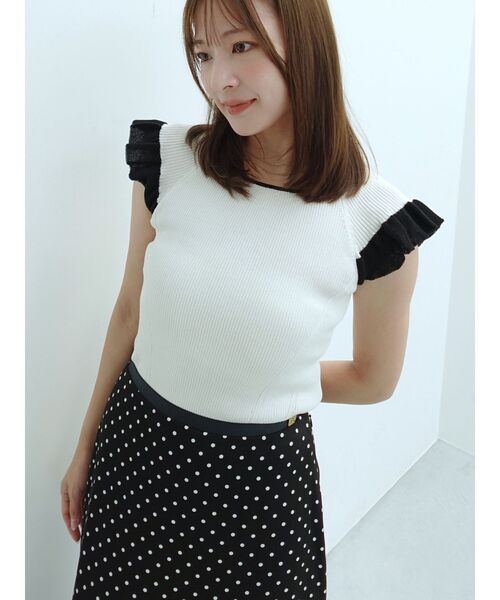 LAGUNAMOON(ラグナムーン)の「フリルリブフレンチスリーブニット 【夏服】【半袖】(ニット/セーター・レディース・ホワイト/ネイビー/ミント・FREE)」の8枚目の写真