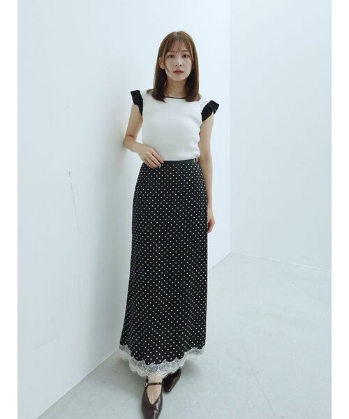 LAGUNAMOON(ラグナムーン)の「フリルリブフレンチスリーブニット 【夏服】【半袖】(ニット/セーター・レディース・ホワイト/ネイビー/ミント・FREE)」の9枚目の写真