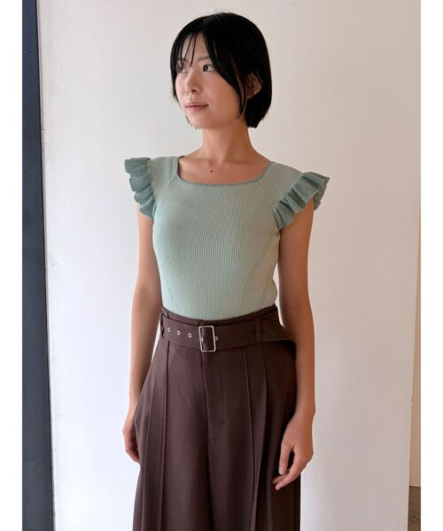 LAGUNAMOON(ラグナムーン)の「フリルリブフレンチスリーブニット 【夏服】【半袖】(ニット/セーター・レディース・ホワイト/ネイビー/ミント・FREE)」の3枚目の写真