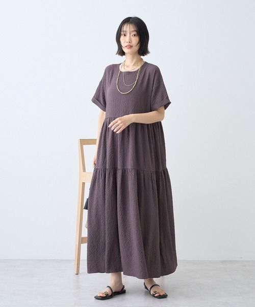 AMERICAN HOLIC（アメリカンホリック）の「【WEB限定】【さらっとノンストレス】サッカーティアードワンピース＜丈違い＞【UVカット・イージーケア】（ワンピース・レディース・ブラック/ブラウン・L/M）」の22枚目の写真