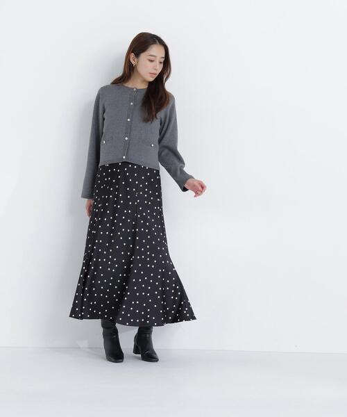 NATURAL BEAUTY BASIC(ナチュラルビューティーベーシック)の「シルクブレンドカーディガン(カーディガン/ボレロ・レディース・グレー/ネイビー/オフホワイト/ブルー/イエロー・フリ-)」の7枚目の写真