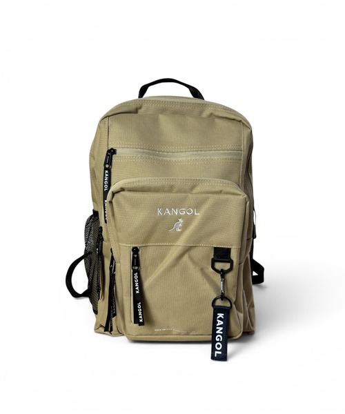 CHELSEA New York(チェルシーニューヨーク)の「KANGOL BOX LOGOSTRAP BP 25L(バックパック/リュック・レディース・ベージュ/ブラック/ブラック×ホワイト/チャコールグレー・FREE)」の4枚目の写真