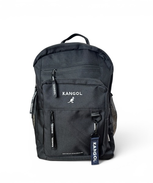 CHELSEA New York(チェルシーニューヨーク)の「KANGOL BOX LOGOSTRAP BP 25L(バックパック/リュック・レディース・ベージュ/ブラック/ブラック×ホワイト/チャコールグレー・FREE)」の1枚目の写真