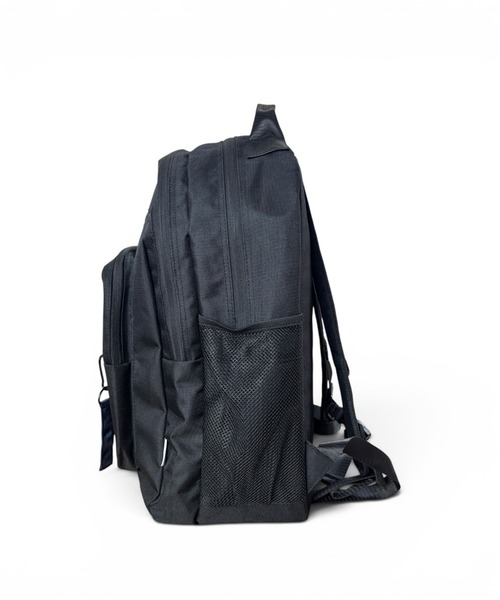 CHELSEA New York(チェルシーニューヨーク)の「KANGOL BOX LOGOSTRAP BP 25L(バックパック/リュック・レディース・ベージュ/ブラック/ブラック×ホワイト/チャコールグレー・FREE)」の5枚目の写真