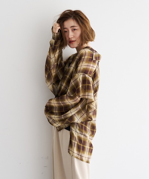 YECCA VECCA(イェッカヴェッカ)の「チェック柄シアーラッフルシャツ(シャツ/ブラウス・レディース・ブラック/ブラウン・FREE)」の21枚目の写真