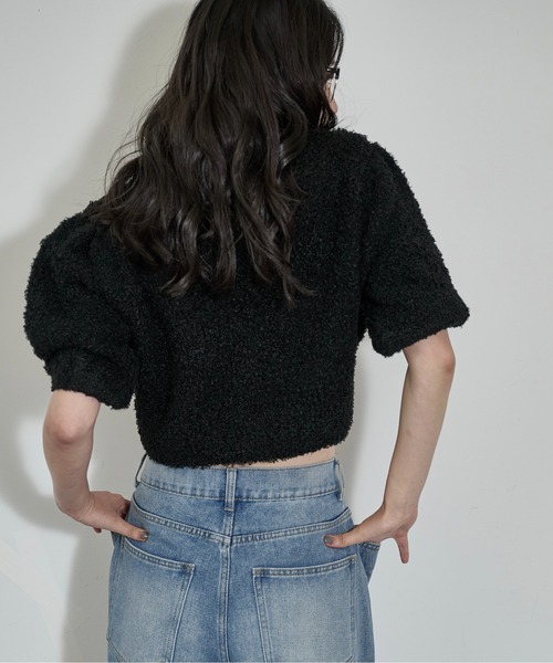 THE YOn(ザヨン)の「2wayフォルムスリーブテープヤーンニットカーデ(ニット/セーター・レディース・アイボリー/ピンク/ブラック・FREE)」の5枚目の写真