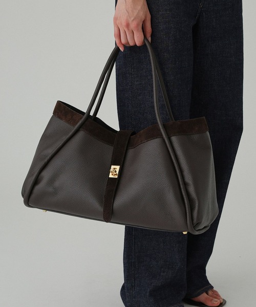 AULENTTI(オウレンティ)の「【AULENTTI】コンビボストンBAG(ボストンバッグ・レディース・ブラック/ダークブラウン・フリー)」の2枚目の写真