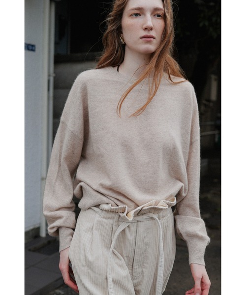 tento(テント)の「【PREMIUM YARN】Cashmere Crew-Neck Knit Sweate(Tシャツ/カットソー・レディース・グレー/ベージュ/レッド/ブルー・FREE)」の6枚目の写真