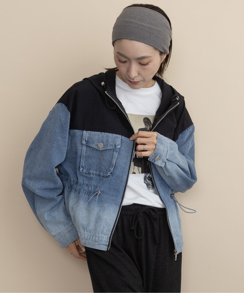 lodie（ロディ）の「異素材コンビ　デニムフードブルソン（その他アウター・レディース・ブラック/ベージュ・FREE）」の6枚目の写真
