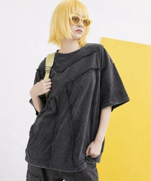 KAMINARI_TOKIO（カミナリトキオ）の「ピグメント加工フリンジ切替Tシャツ（Tシャツ/カットソー・レディース・ベージュ/ブラック・FREE）」の10枚目の写真
