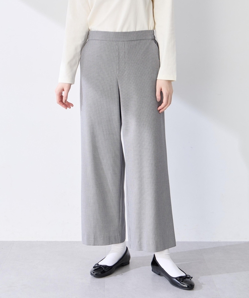 Petit Honfleur(プチオンフルール)の「【すご楽シリーズ】千鳥柄ストレッチワイドパンツ【ウエストゴム】(その他パンツ・レディース・ブラック・M/L)」の1枚目の写真