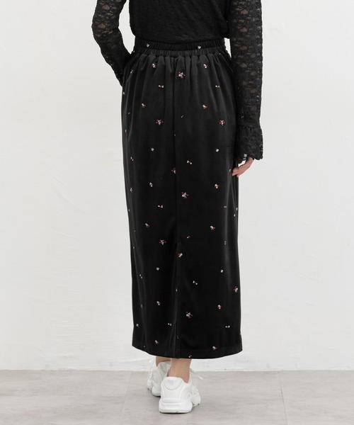 Honeys(ハニーズ)の「ベロア刺繍ナロースカート(スカート・レディース・ブラック/ブラウン・LL/L/M/S)」の19枚目の写真