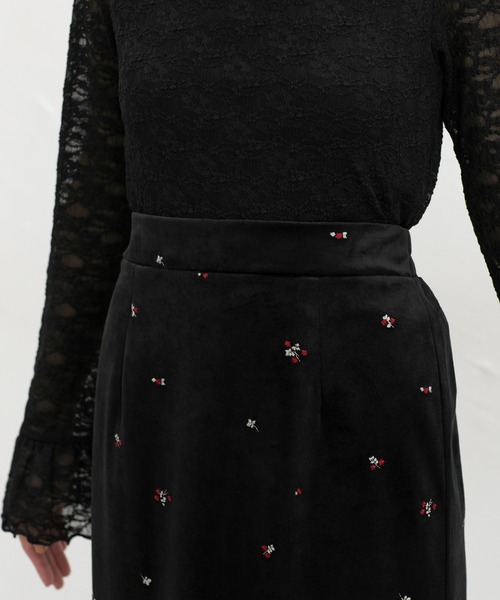Honeys(ハニーズ)の「ベロア刺繍ナロースカート(スカート・レディース・ブラック/ブラウン・LL/L/M/S)」の20枚目の写真