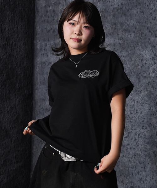 GUIDER(ガイダー)の「【GUIDER】カーシブ ロゴ Tee / Cursive Logo Tee(Tシャツ/カットソー・メンズ・ホワイト/チャコールグレー/ブラック・S/M/L)」の12枚目の写真