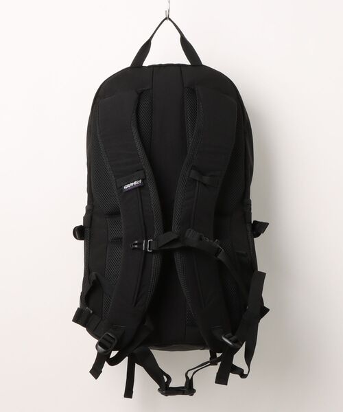 Gramicci(グラミチ)の「【RS】【GRAMICCI(グラミチ) 】TRAIL DAY PACK 25L(バックパック/リュック・メンズ・ブラック・FREE)」の2枚目の写真