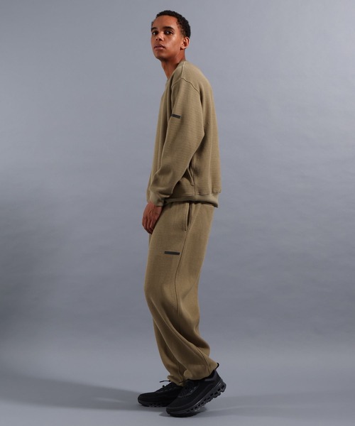 NUMERALS（ヌメラルズ）の「[NUMERALS]EVERYDAY WARMTH WAFFLE PULLOVER（Tシャツ/カットソー・メンズ・ベージュ/グリーン/ブラック/オレンジ・MEDIUM/LARGE）」の8枚目の写真