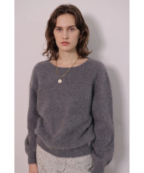 CADUNE(カデュネ)の「カシミヤブレンドファーオフショルニット(ニット/セーター・レディース・モカ/ピンク/オフホワイト/チャコールグレー・38)」の19枚目の写真