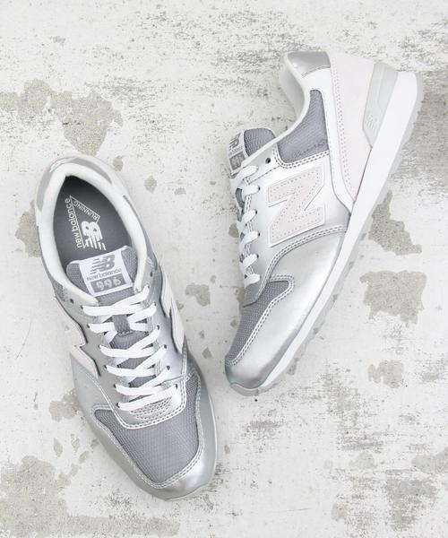 NEW BALANCE（ニューバランス）の「＜new balance（ニューバランス）＞∵WR996 スニーカー ◆（スニーカー・レディース・ホワイト/ブラック/シルバー・23cm/23.5cm/24.5cm/25cm/24cm）」の3枚目の写真