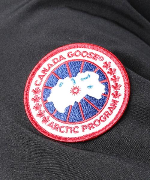 CANADA GOOSE（カナダグース）の「＜CANADA GOOSE（カナダグース）＞ RUSSELL/ダウンジャケット（ダウンジャケット/コート・メンズ・ブラック/オリーブ・SMALL/MEDIUM/X-SMALL/LARGE）」の5枚目の写真