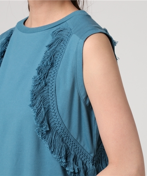 Banner Barrett(バナーバレット)の「タッセルジャージートップス(Tシャツ/カットソー・レディース・オフホワイト/ブルー/ブラック/カーキ/マスタード・38)」の15枚目の写真