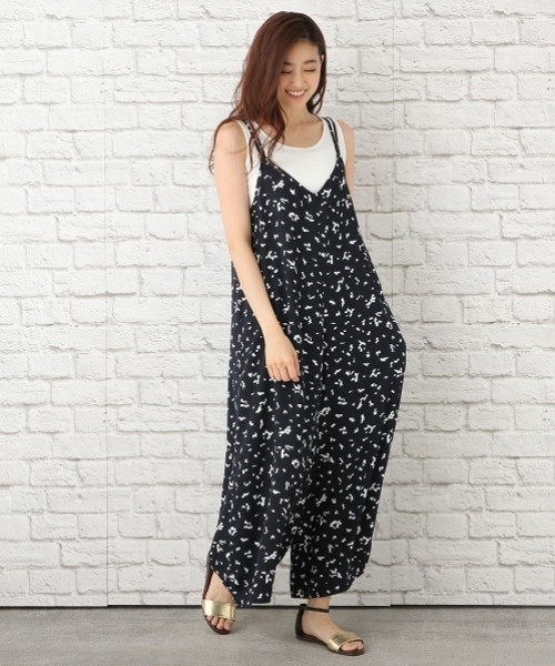 LEPSIM(レプシィム)の「ポリエステル100ワイドオールインワン 762908(つなぎ/オールインワン・レディース・ブラック/ダークベージュ/ドット・FREE)」の14枚目の写真