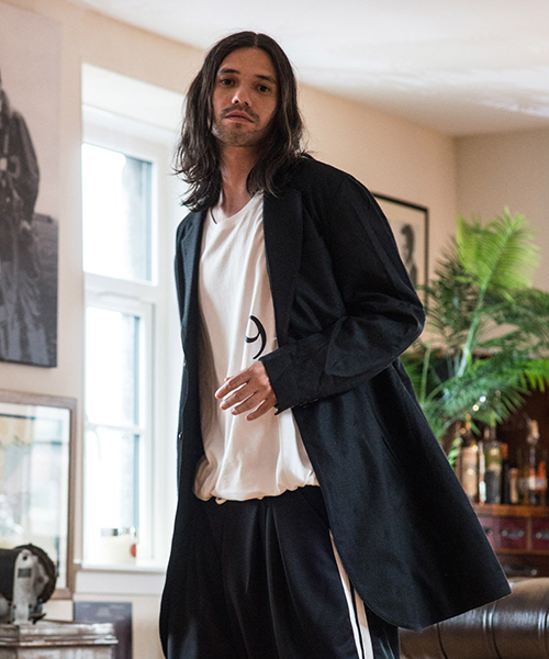 glamb(グラム)の「Tweed chester coat(チェスターコート・メンズ・グレー/ブラック・4/1/3/2/0)」の1枚目の写真