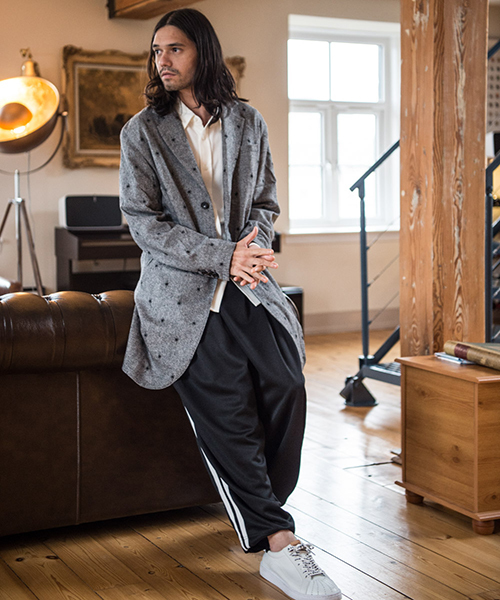 glamb(グラム)の「Tweed chester coat(チェスターコート・メンズ・グレー/ブラック・4/1/3/2/0)」の16枚目の写真