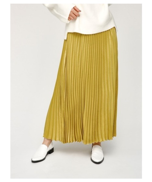 MOUSSY(マウジー)の「VINTAGE SATIN PLEATS SKIRT(スカート)」|イエロー