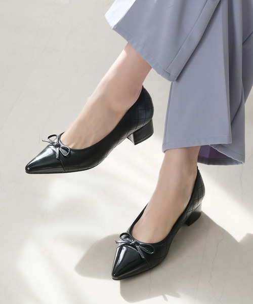 AmiAmi（アミアミ）の「3.5cmチャンキーヒールバレエパンプス（パンプス・レディース・ワイン/レッド/ダークネイビー/ブラック系その他/チェック/ネイビー/グレー/ブラック/ダークグリーン/シルバー/グレイッシュベージュ/レオパード/ライトベージュ/パイソン/ブラック系その他2/ベージュ系その他/ブラック×ホワイト/ゼブラ/ブラック系その他3/ブラック系その他4/ホワイト系その他/ブラック系その他5/ゴールド系その他/シルバー系その他・L/S/M/3L/LL/SS）」の7枚目の写真