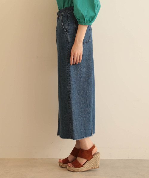 FREE'S MART（フリーズマート）の「ハイウエストロングタイトデニムスカ―ト（デニムスカート・レディース・ブルー系その他/ホワイト系その他・MEDIUM/SMALL）」の10枚目の写真