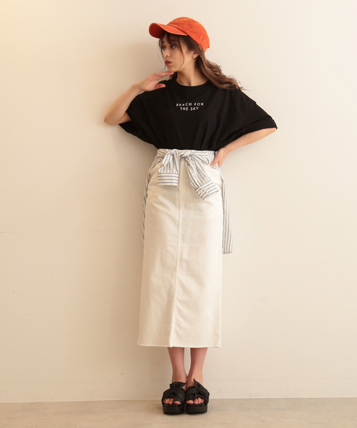 FREE'S MART（フリーズマート）の「ハイウエストロングタイトデニムスカ―ト（デニムスカート・レディース・ブルー系その他/ホワイト系その他・MEDIUM/SMALL）」の11枚目の写真