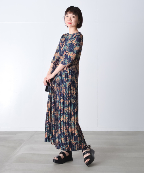 Luca ルカ の Lc Lll ボタニカル柄プリーツワンピース ワンピース Wear
