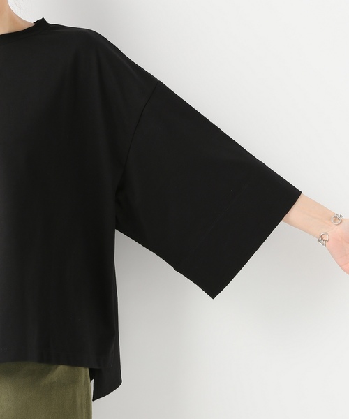 JOURNAL STANDARD（ジャーナルスタンダード）の「クリアジャージークルーネックソデロールアッププルオーバー（Tシャツ/カットソー・レディース・ホワイト/ブラック/マスタード/ブルー系その他・FREE）」の11枚目の写真