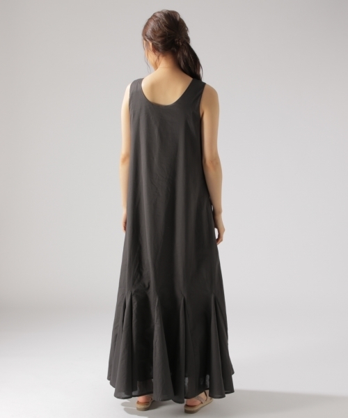 BAYFLOW（ベイフロー）の「GOOD PRICE／ボタニカルノースリーブワンピース（ワンピース・レディース・その他2/チャコール/その他1・MEDIUM/SMALL）」の12枚目の写真