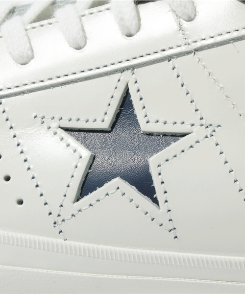 CONVERSE（コンバース）の「ONE STAR J/ワンスター J（スニーカー・メンズ・ホワイト×ネイビー/レッド系その他・4.5/5/5.5/6/6.5/7/7.5/8/8.5/9/9.5/10.5）」の7枚目の写真