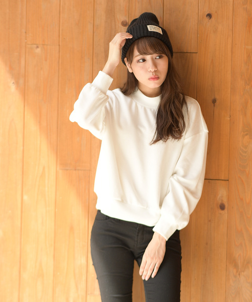 rps（アールピーエス）の「ハイネック裏毛カラープルオーバー（スウェット・レディース・レッド/杢グレー/オフホワイト/ネイビー/ブラック/アイボリー/イエロー/グリーン/ピンク・M）」の2枚目の写真