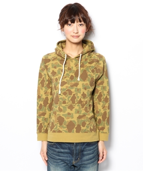 BEAMS BOY(ビームスボーイ)の「BEAMS BOY / カモフラージュ プリントプルオーバーパーカ **(スウェット・レディース・その他1・ONE SIZE)」の2枚目の写真