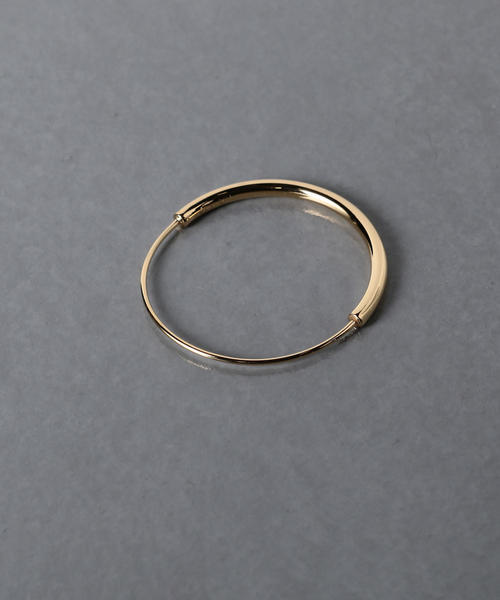 MARIA BLACK（マリアブラック）の「＜MARIA BLACK（マリア ブラック）＞SEREND M フープピアス ■■■（ピアス（片耳用）・レディース・ゴールド・FREE）」の2枚目の写真