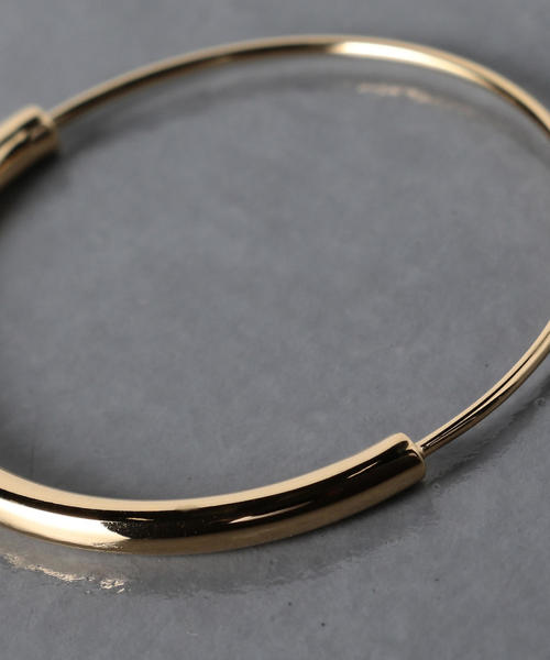 MARIA BLACK（マリアブラック）の「＜MARIA BLACK（マリア ブラック）＞SEREND M フープピアス ■■■（ピアス（片耳用）・レディース・ゴールド・FREE）」の3枚目の写真