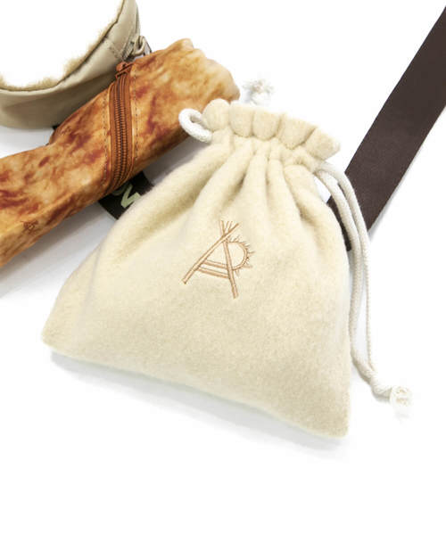 go slow caravan（ゴースローキャラバン）の「おでん（ボディバッグ