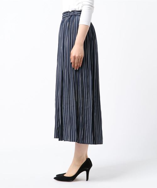NARACAMICIE(ナラカミーチェ)の「ストライプギャザーガウチョ(その他パンツ・レディース・ホワイト/ネイビー・MEDIUM)」の12枚目の写真