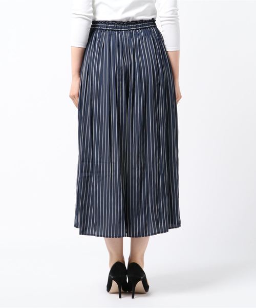 NARACAMICIE(ナラカミーチェ)の「ストライプギャザーガウチョ(その他パンツ・レディース・ホワイト/ネイビー・MEDIUM)」の3枚目の写真