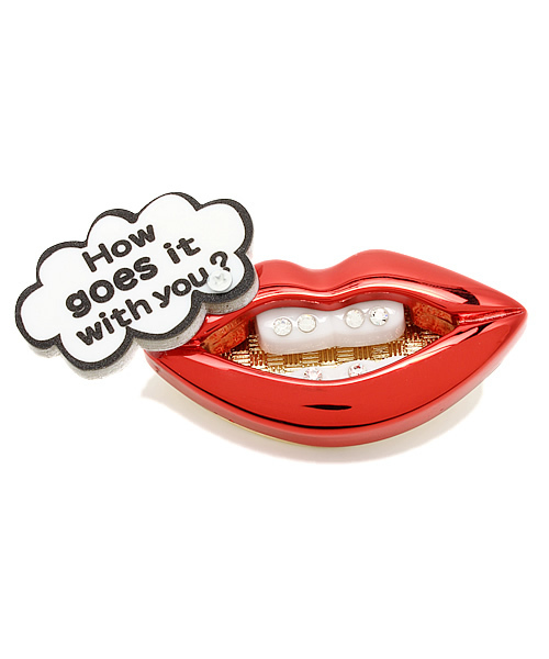 Ray BEAMS（レイビームス）の「guriguri / リップ ブローチ（ブローチ/コサージュ・レディース・ピンク/レッド・ONE SIZE）」の2枚目の写真