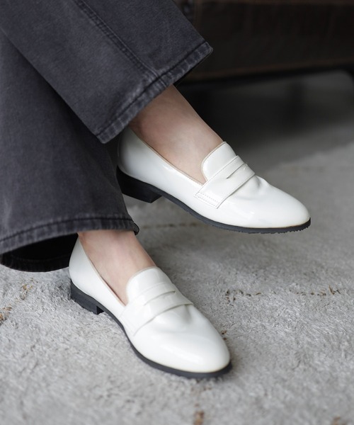 SESTO（セスト）の「生活防水。晴雨兼用コインローファーパンプス（レインシューズ・レディース・ホワイト/ブラック/チェック・22.5cm/23.5cm/24.5cm/25.5cm/23.0cm/24.0cm/22.0cm）」の21枚目の写真