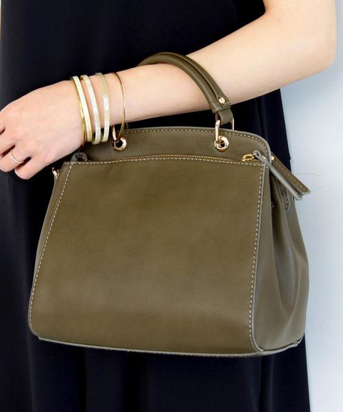 BEAUTY&YOUTH UNITED ARROWS（ビューティーアンドユースユナイテッドアローズ）の「BYSF∴ カラー2WAYハンドショルダー ◆（ハンドバッグ・レディース・オフホワイト/モカ/ライトブルー/ブラック/ライトピンク/ナチュラル/ワイン/ライトグレー/ブラウン/ホワイト/コバルトブルー/ダークブラウン/ベージュ/オリーブ/マスタード/グレー/ピンク・ﾌﾘ-/FREE）」の12枚目の写真