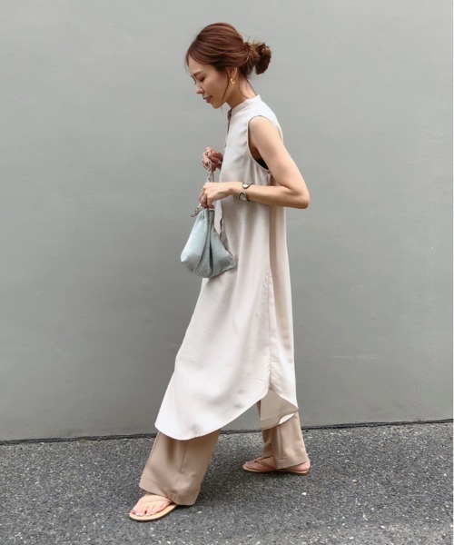 ulu（ウル）の「Cross slit shirt onepierce（ワンピース・レディース・ミント/クリーム・FREE）」の2枚目の写真