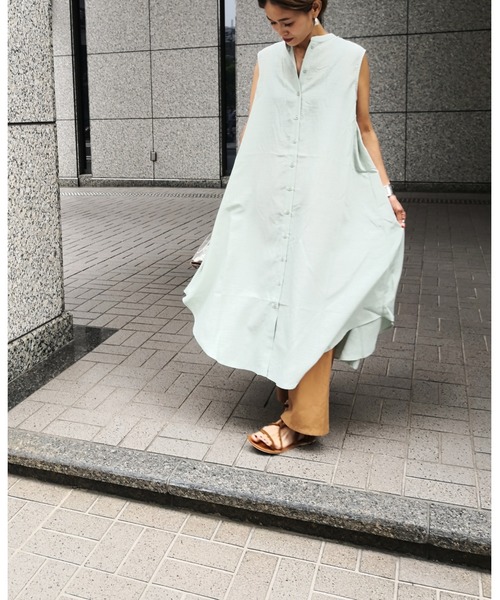 ulu（ウル）の「Cross slit shirt onepierce（ワンピース・レディース・ミント/クリーム・FREE）」の4枚目の写真