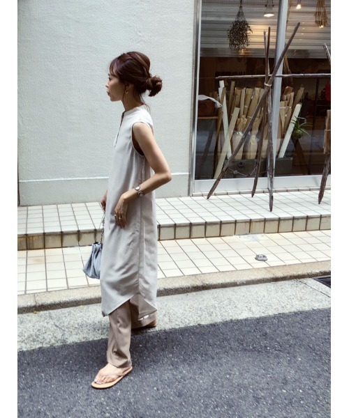 ulu（ウル）の「Cross slit shirt onepierce（ワンピース・レディース・ミント/クリーム・FREE）」の5枚目の写真