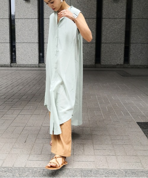 ulu（ウル）の「Cross slit shirt onepierce（ワンピース・レディース・ミント/クリーム・FREE）」の8枚目の写真