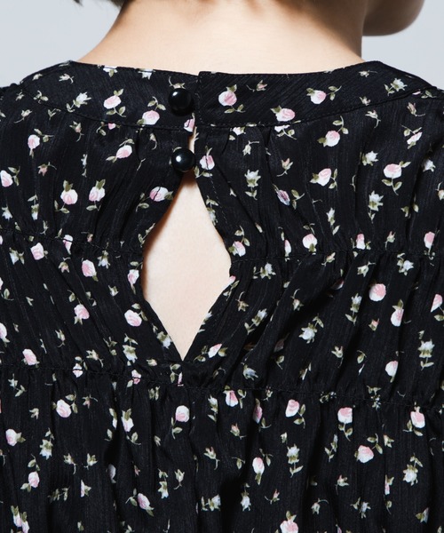 WEGO（ウィゴー）の「WEGO/フラワーシャーリングブラウス（シャツ/ブラウス・レディース・その他1・FREE）」の3枚目の写真